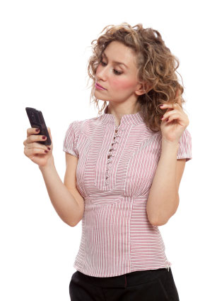 When a Girl Doesn't Text Back! 39 Reasons & What You Need to Do Next